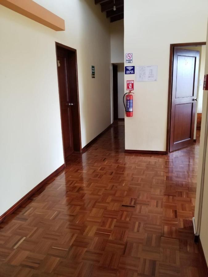 Hostal El Confort Quito Norte المظهر الخارجي الصورة