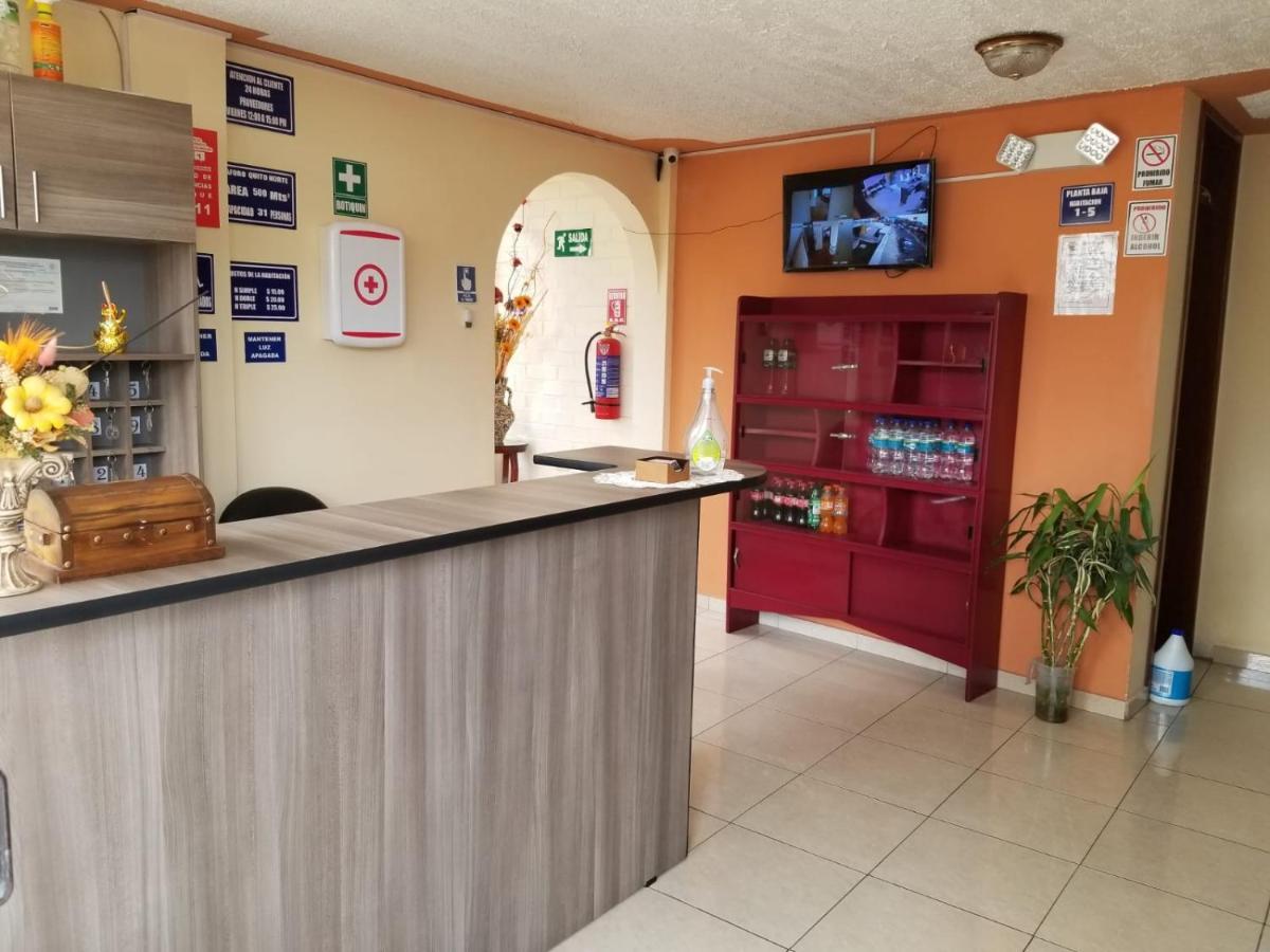 Hostal El Confort Quito Norte المظهر الخارجي الصورة