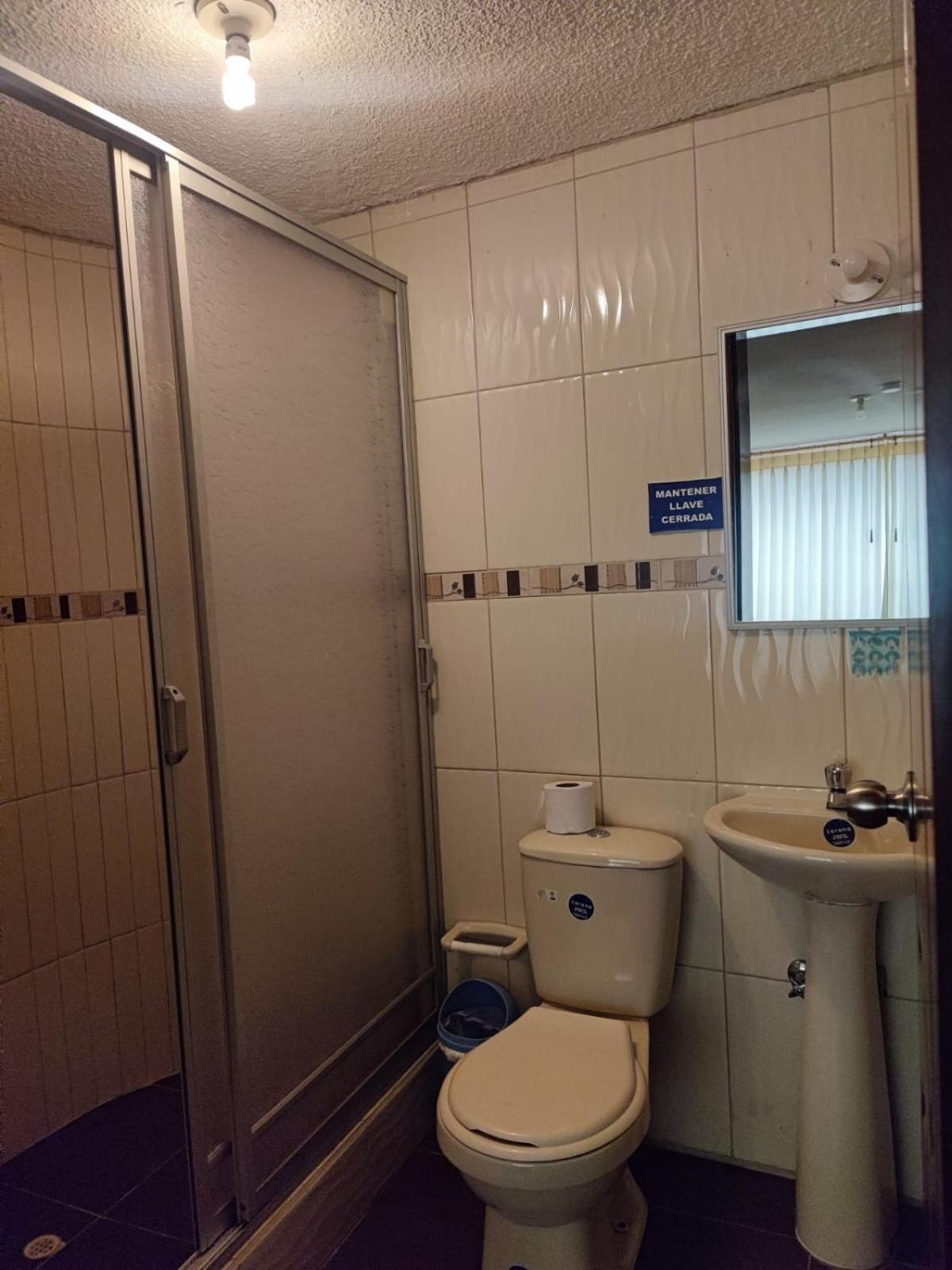 Hostal El Confort Quito Norte المظهر الخارجي الصورة